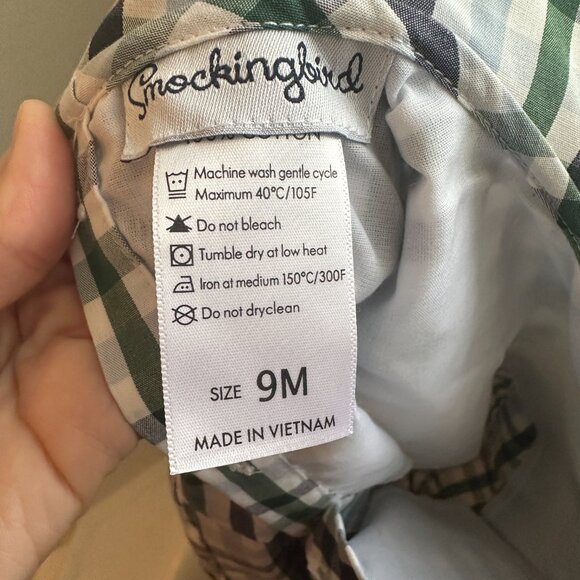 Smockingbird shamrock bubble outfit, smocked and size 9 months - Picture 2 of 2